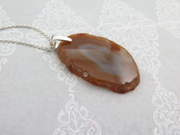 BROWN AGATE FOCAL PENDANT