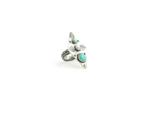 RHOMBUS GEMSTONE SILVER RING