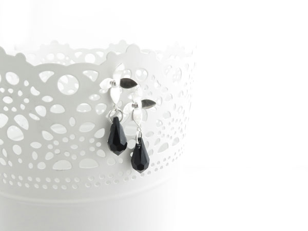 Flower briolette crystal earrings