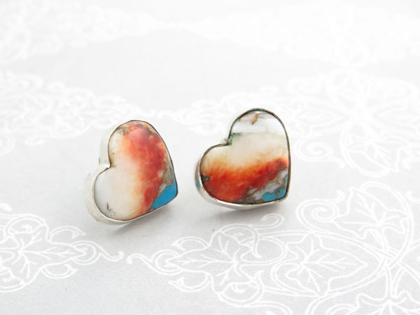 Oyster Turquoise heart studs