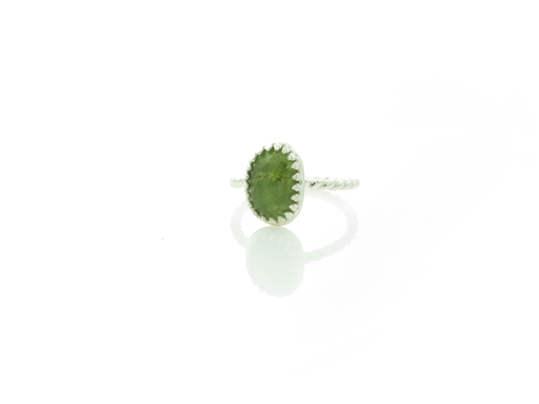 Rosecut Peridot ring